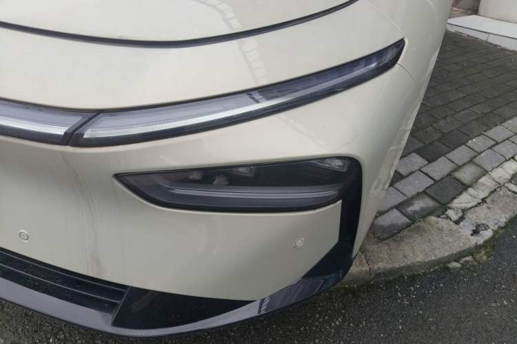 Used XPeng P7+ 2024 Ultra-Long Range Max Left Front Headlight