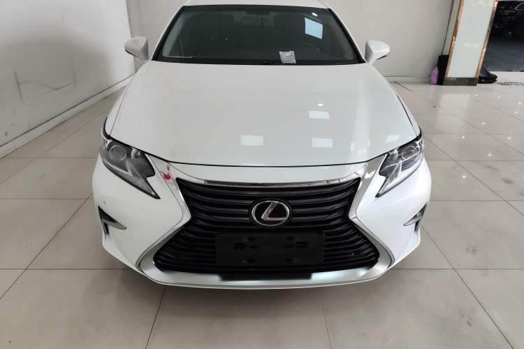 Used Lexus ES 2015 200 Elite Edition
