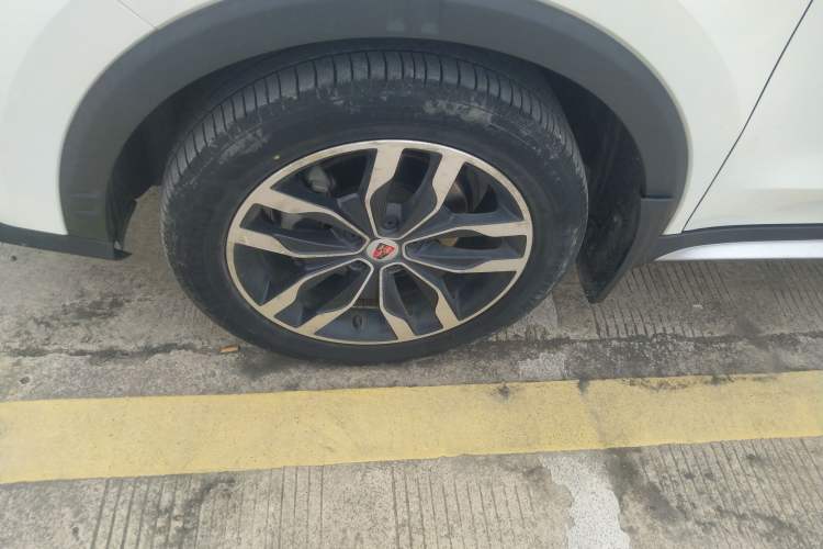 Used Roewe RX5 2016 20T Two-Wheel Drive Automatic Internet Smart Edition