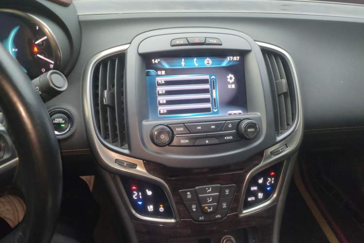 Used Buick LaCrosse 2014 2.0T SIDI Smart Luxury Flagship Edition
