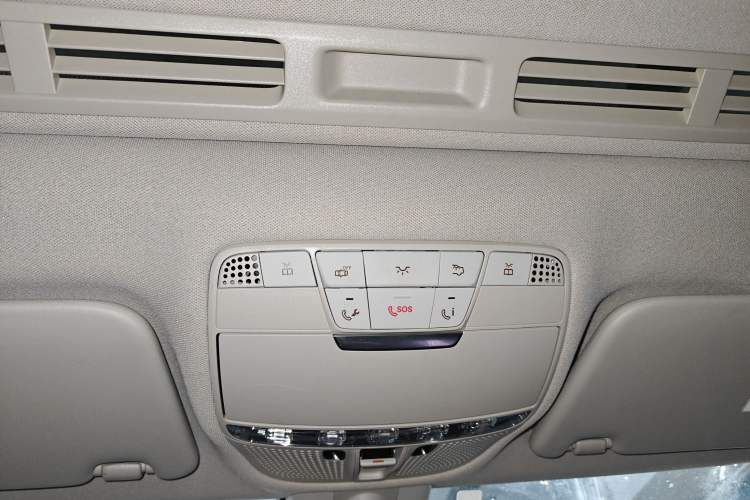 Used Mercedes-Benz C-Class 2018 C 180 L Fashion Edition Sport Version