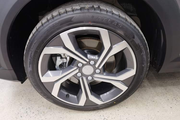 Used Lynk & Co 06 2023 Remix 1.5T Dynamic Halo
