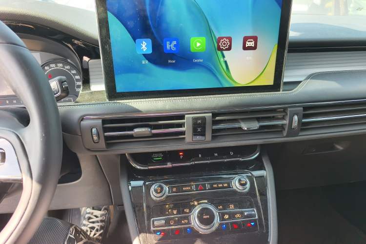 Used Lincoln Corsair 2021 2.0T Two-Wheel Drive Deluxe Edition Audio And AC Panel