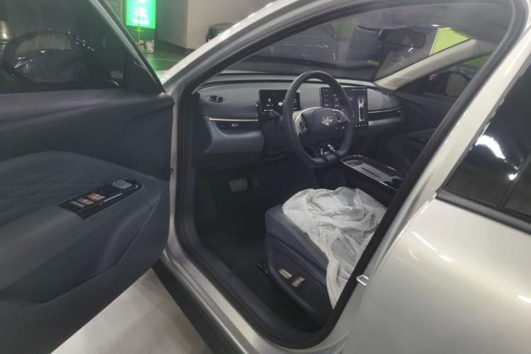 Used ARCFOX T1 2025 Model 425 PRO
