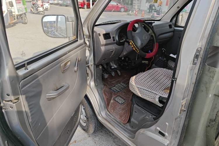 Used CHANGAN KUAYUE V3 2017 1.2L Box-Type Truck DK12-10