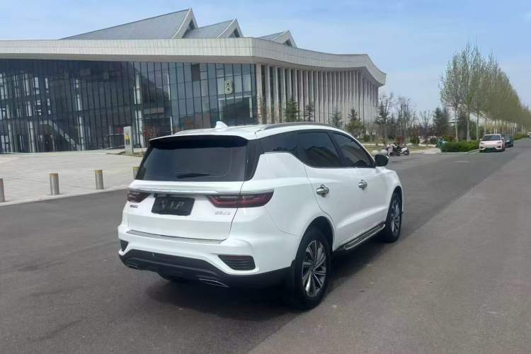 Used Geely Auto Vision X6 2020 1.4T CVT Luxury Edition Rear Right 45 Deg