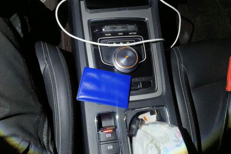 Used Roewe i6 New Energy 2017 45T Hybrid Connect & Smart Enjoyment Edition