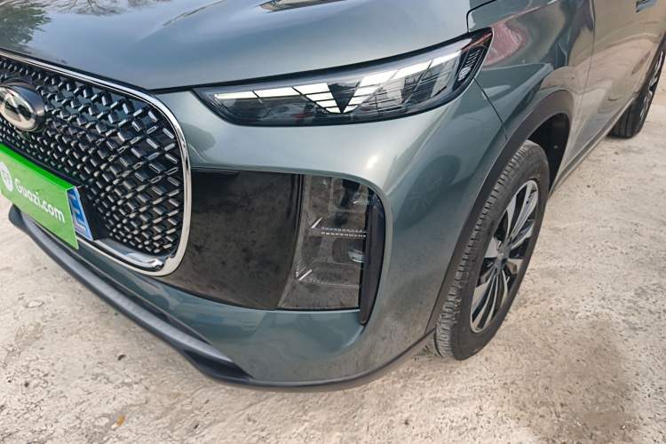 Used Chery Tiggo 8 PLUS 2025 290TGDI DCT Prestige 5-Seater
