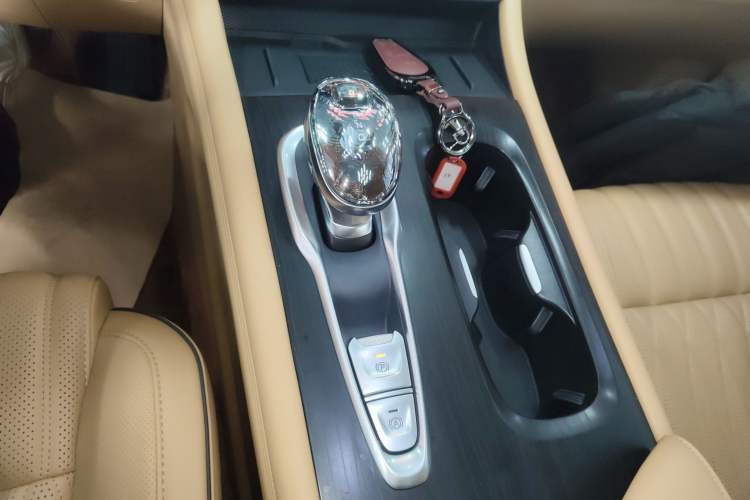 Used VOYAH Dream 2024 PHEV Ultra-Long Range Flagship Edition Gear Lever
