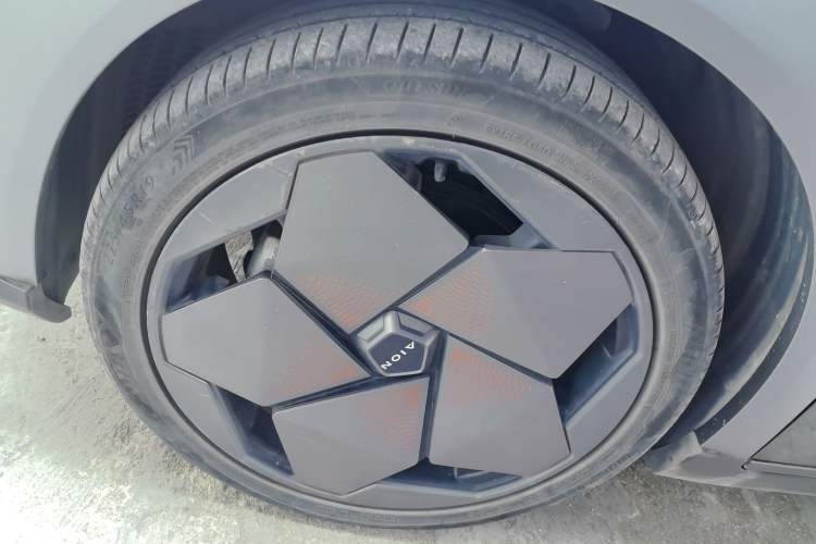 Used AION Y 2021 70 Tech Vitality Edition