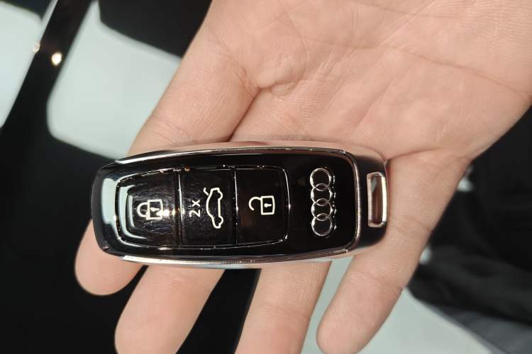 Used Audi A8 2024 A8L 50 TFSI quattro Prestige Edition
