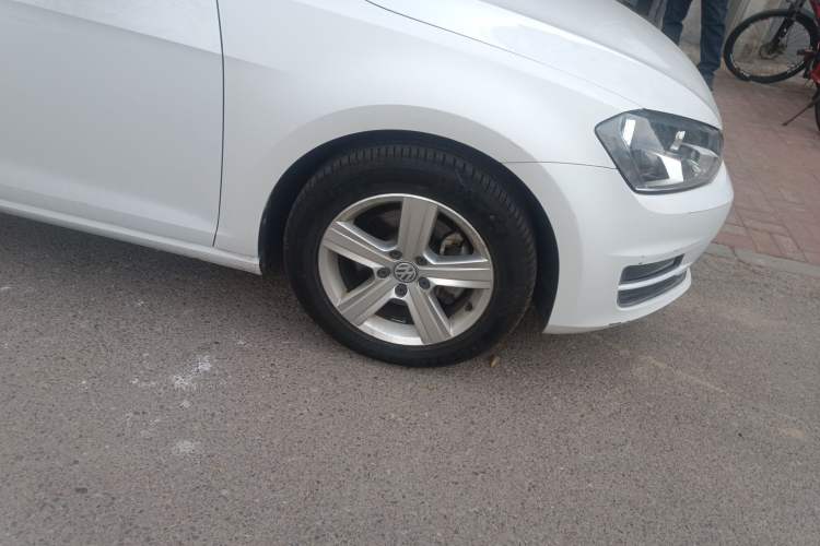 Used Volkswagen Golf 2015 1.4TSI Automatic Comfort Model
