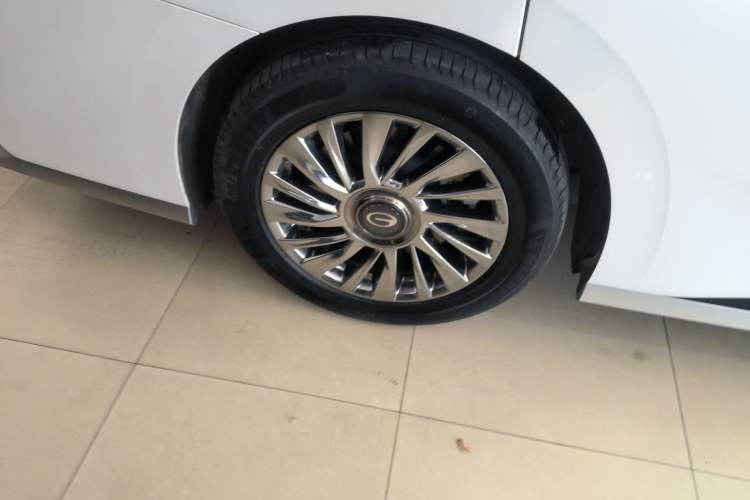 Used GAC Trumpchi M8 2024 Zongshi Series 400T Ultimate Edition Right Rear Wheel Hub