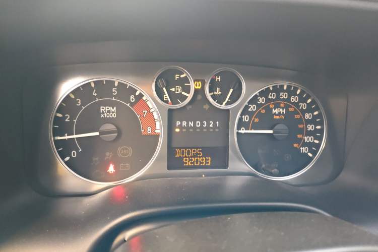 Used Hummer H3 2008 H3x 3.7 Instrument Cluster