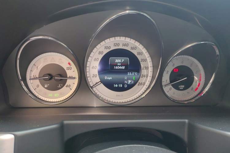 Used Mercedes-Benz GLK-Class 2015 GLK 300 4MATIC Fashion Edition Ultimate Version
