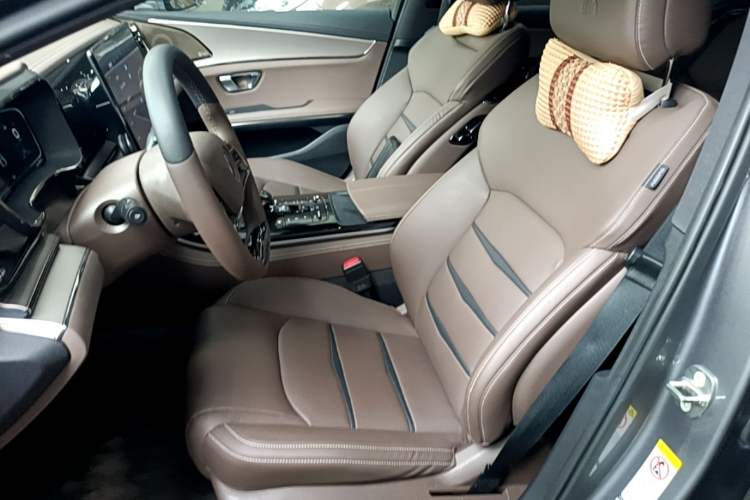Used BYD Han 2020 EV Long-Range Luxury Model
