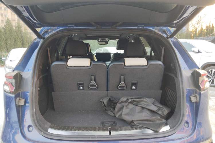 Used BYD Tang New Energy 2022 EV 635 km All-Wheel-Drive Flagship Model