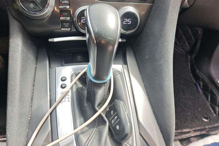 Used DS 5 2013 1.6T Luxury Edition THP160