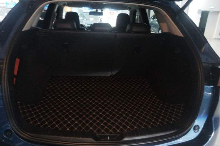 Used Mazda CX-5 2019 Cloud-Controlled Version 2.5L Automatic Two-Wheel Drive Luxury Trim China VI Standard