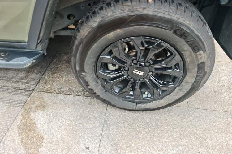 Used 212 T01 2024 2.0T Mechanic