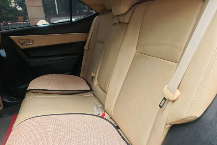 Used Toyota Corolla 2017 Revised Version 1.2T S-CVT GL-i
