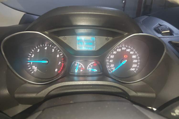 Used Ford Kuga 2013 1.6L GTDi Two-Wheel-Drive Trend Model Instrument Cluster