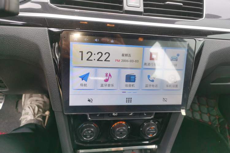 Used Volkswagen C-TREK 2017 1.6L Manual Luxury Model
