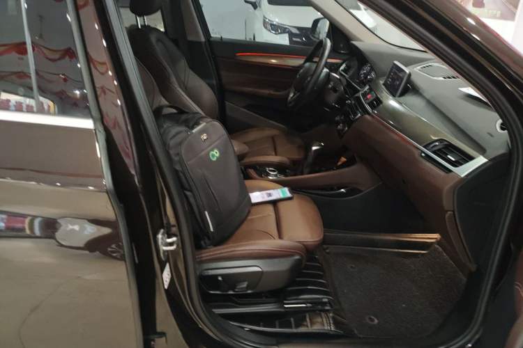 Used BMW X1 2019 xDrive20Li Luxury Model