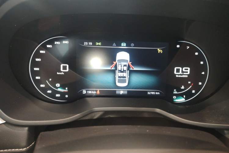 Used Roewe i5 2020 1.5L Automatic 4G Connect Luxury Flagship Edition