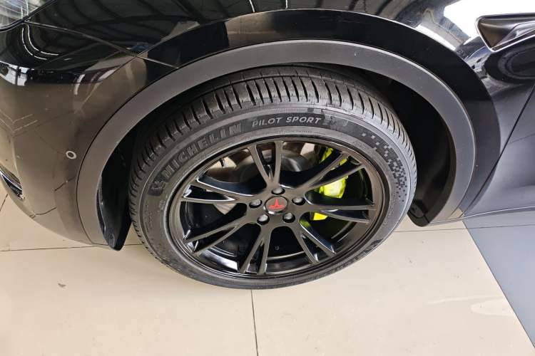 Used Tesla Model Y 2022 Rear-Wheel-Drive Version