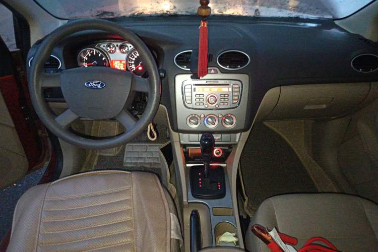 Used Ford Focus 2012 Hatchback Classic 1.8L Automatic Base Model
