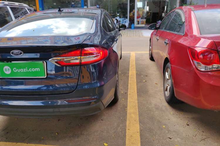 Used Ford Mondeo New Energy 2018 2.0 PHEV Smart-Control Luxury Version China VI Standard