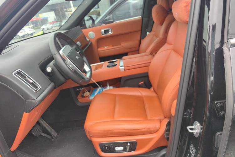 Used Li Auto L8 2023 Pro Model