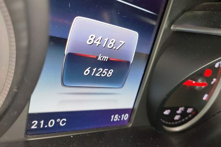 Used Mercedes-Benz GLC 2018 Facelifted GLC 260 4MATIC Dynamic Edition