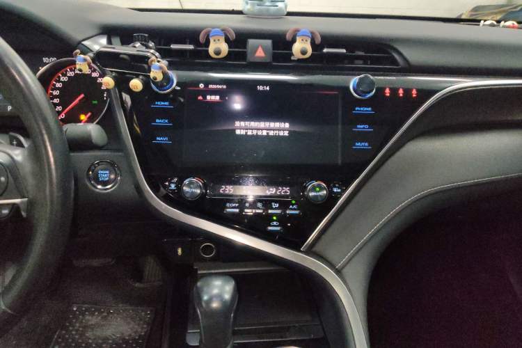 Used Toyota Camry 2019 2.5S FENGSHANG Version China VI Standard Audio And AC Panel