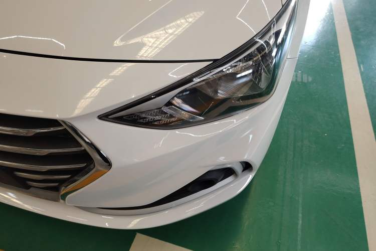 Used Hyundai Celesta 2018 1.6L Automatic GL Enjoyment Edition China VI compliant Left Front Headlight