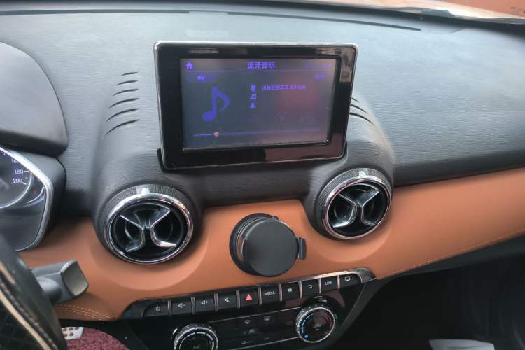 Used BAIC Senova X35 2016 1.5L Automatic Luxury Edition
