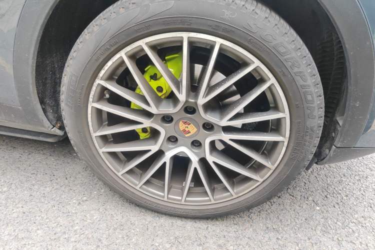 Used Porsche Cayenne E-Hybrid 2019 Cayenne E-Hybrid 2.0T