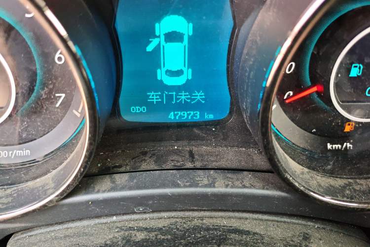 Used BAIC Senova D50 2014 1.5L manual standard version