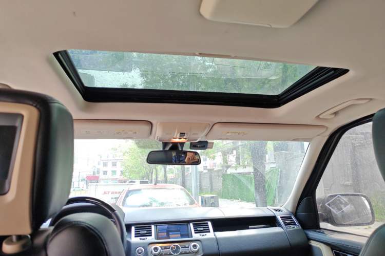 Used Land Rover Range Sport 2010 5.0 NA V8 HSE