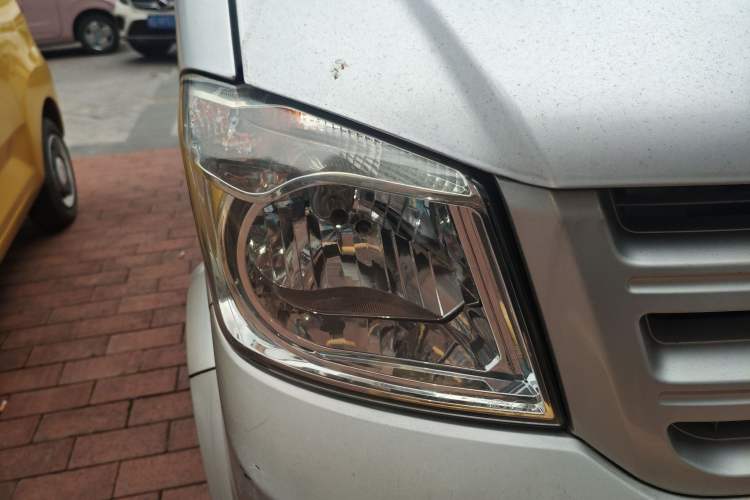 Used Dongfeng Xiaokang K07S 2016 1.2L Practical Version DK12-10
