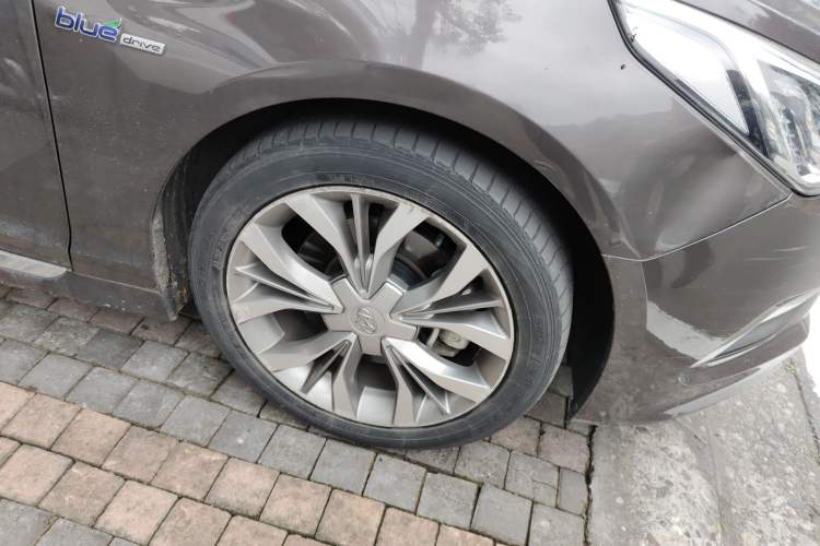 Used Hyundai Sonata 2015 1.6T GLX Advanced Model
