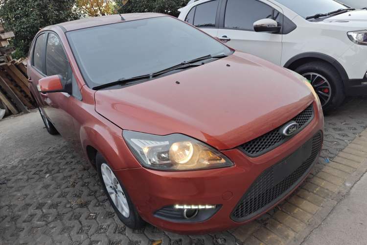Used Ford Focus 2013 Hatchback Classic 1.8L Automatic Base Model