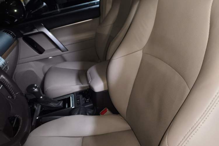 Used Toyota Prado 2018 3.5L Automatic TX-L with Rear-Mounted Spare Tire
