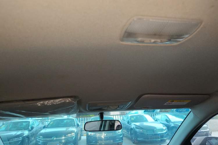 Used Honda Vezel 2018 1.5L CVT 2WD Technology Elite Model Headliner