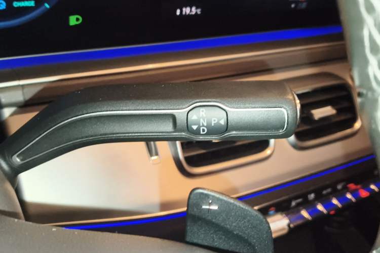 Used Mercedes-Benz GLE 2020 Restyled GLE 450 4MATIC Dynamic Edition Gear Lever