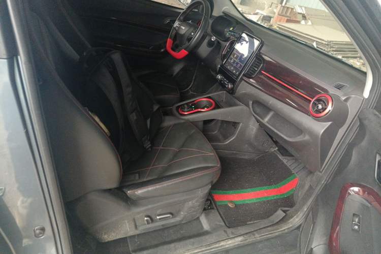 Used Chery QQ Little Ant 2021 200 000-Yuan Ant Fan Edition Talent Version Lithium Iron Phosphate 301 km Right Front Seat