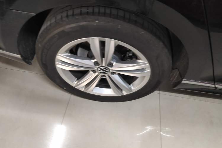 Used Volkswagen Magotan 2025 Zhongxiang Version 280TSI DSG Comfort Edition