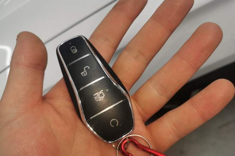 Used BYD Sealion 05 DM-i 2025 DM-i Intelligent Driving 75KM Prestige Model Vehicle Key