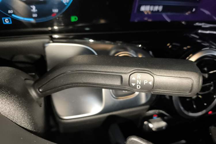 Used Mercedes-Benz GLB 2022 Second Facelift GLB 200 Dynamic Edition
